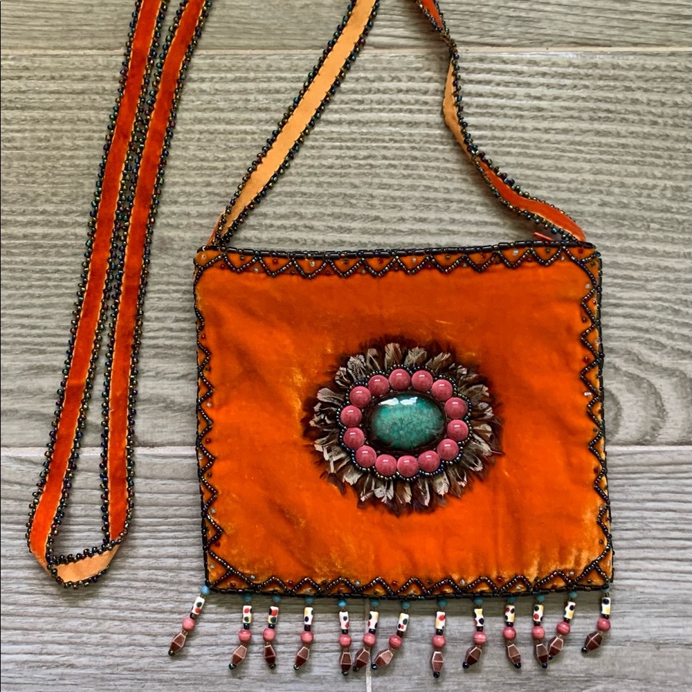 Crossbody bag 100%velvet silk.